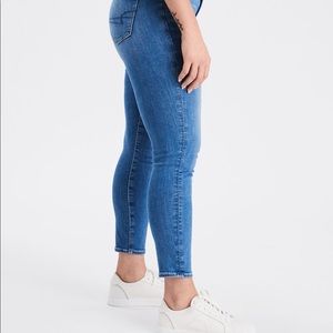 Curvy Cropped AE Jeans